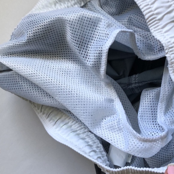 Old Navy Swim Shorts Swim Trunks Xtra Large XL 14-16 in Dark Grey - Picture 5 of 6